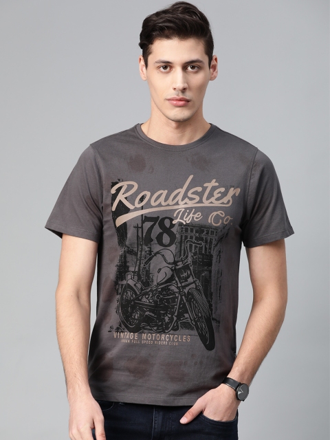 

Roadster Men Charcoal Grey & Black Printed Round Neck T-shirt