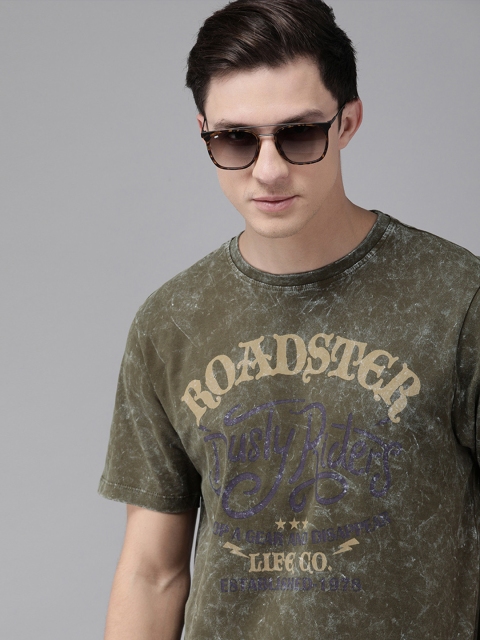 

Roadster Men Olive Green Laundered Graphic Printed Round Neck T-shirt