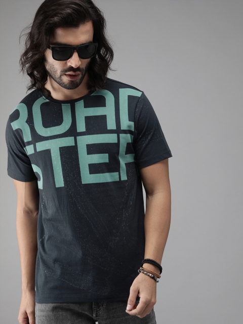 

Roadster Men Navy Blue Printed Round Neck T-shirt