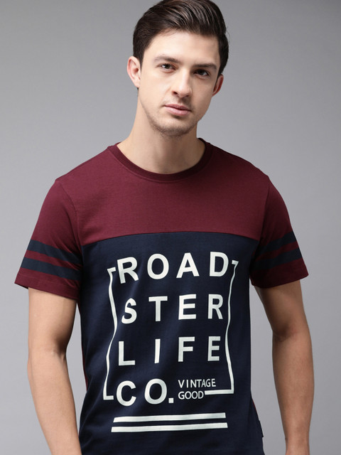 

Roadster Men Maroon & Navy Blue Printed Round Neck T-shirt