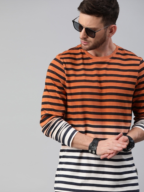 

Roadster Men Orange & White Striped Round Neck T-shirt