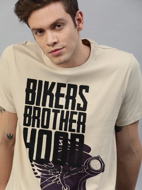 

Roadster Men Beige & Black Printed Round Neck T-shirt