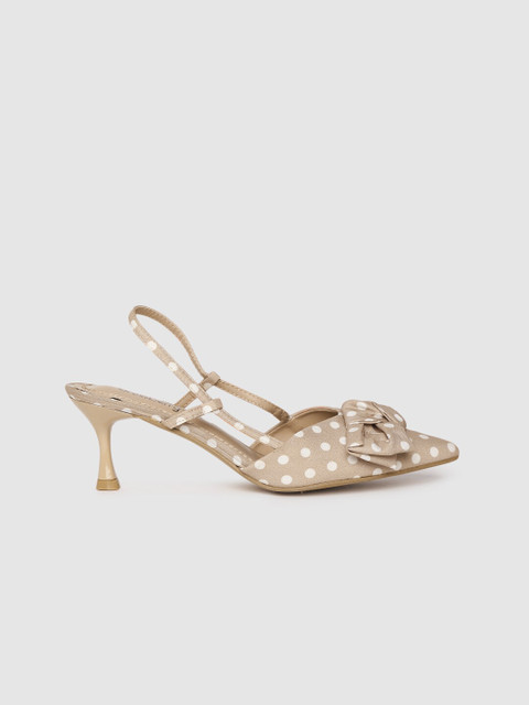 

DressBerry Women Beige & White Printed Pumps