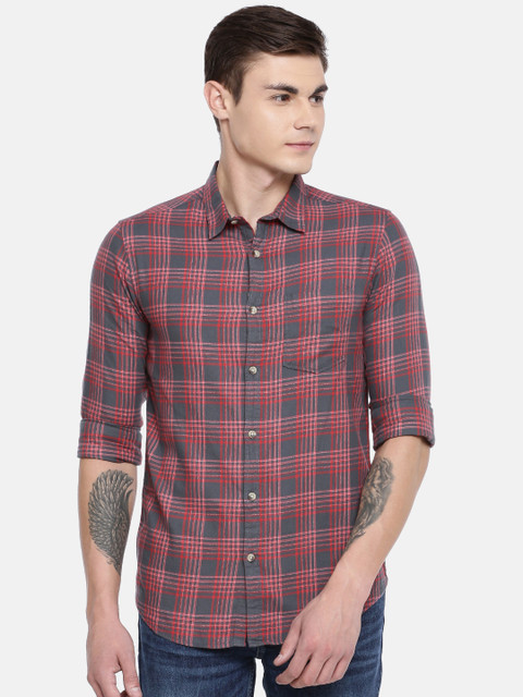 

SPYKAR Men Red & Grey Slim Fit Checked Casual Shirt