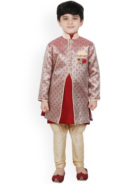 

SG YUVRAJ Boys Maroon & Beige Solid Kurta with Churidar & Jacket