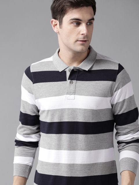

Roadster Men Grey Melange & White Striped Polo Collar T-shirt
