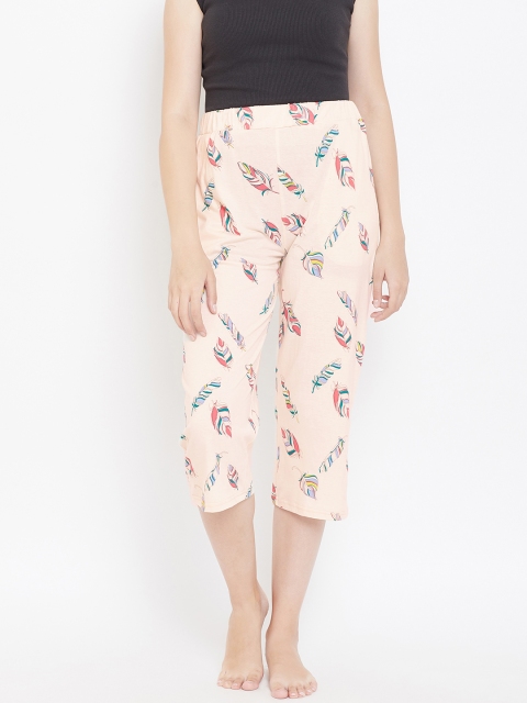 

9teenAGAIN Women Cream-Coloured & Red Printed Regular Fit Lounge Capris