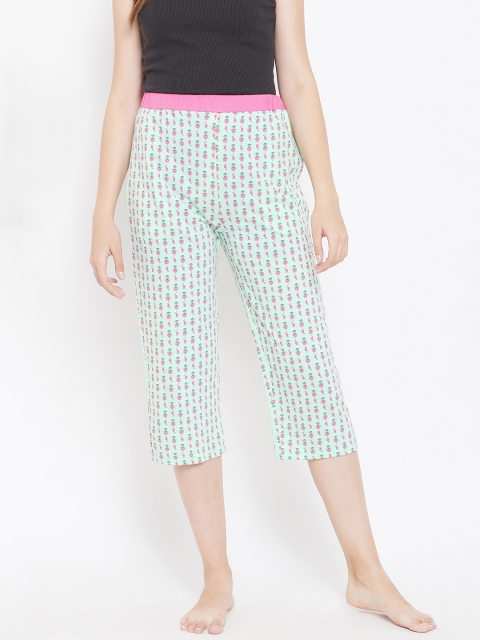 

9teenAGAIN Women Green & Pink Printed Regular Fit Lounge Capris