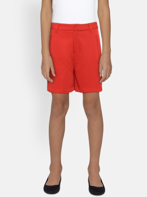 

Natilene Girls Red Solid Regular Fit Shorts