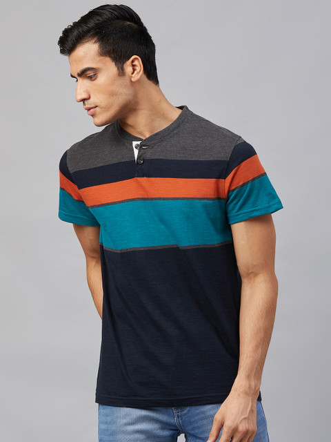 

Roadster Men Navy Blue Colourblocked Henley Neck T-shirt