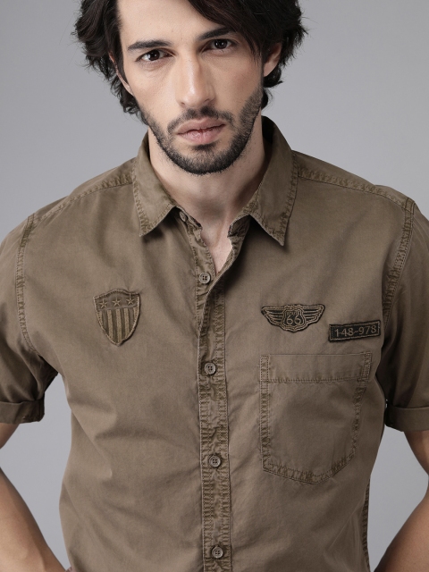 

Roadster Men Brown Regular Fit Solid Casual Shirt