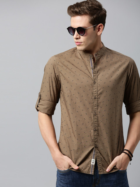 

Roadster Men Brown & Black Regular Fit Printed Casual Shirt