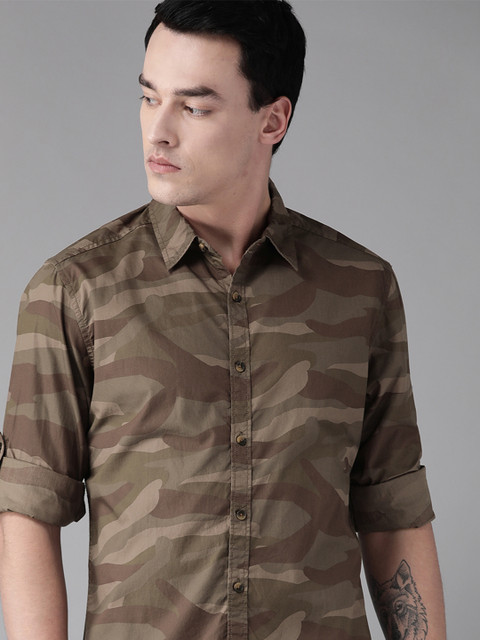 

Roadster Men Olive Green & Brown Regular Fit Camouflage Print Casual Shirt
