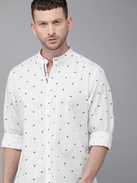 

Roadster Men White & Black Regular Fit Printed Casual Shirt