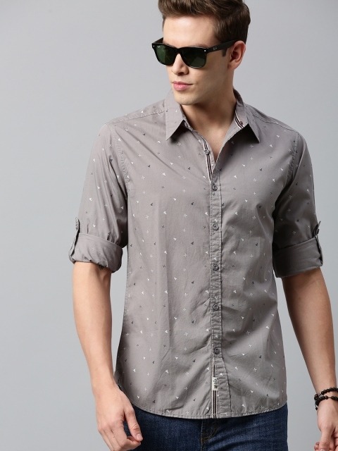 

The Roadster Lifestyle Co Men Grey & Navy Blue Regular Fit Printed Casual Shirt