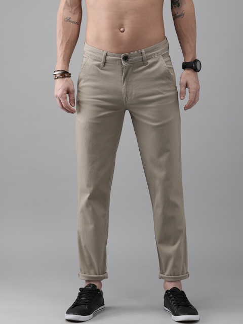 

Roadster Men Khaki Brown Regular Fit Solid Chinos