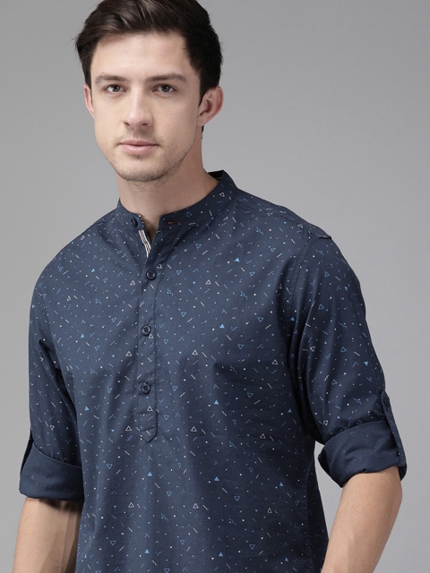 

Roadster Men Blue Regular Fit Printed Casual Shirt