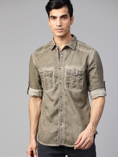 

The Roadster Lifestyle Co Men Taupe Regular Fit Faded Casual Slub Shirt