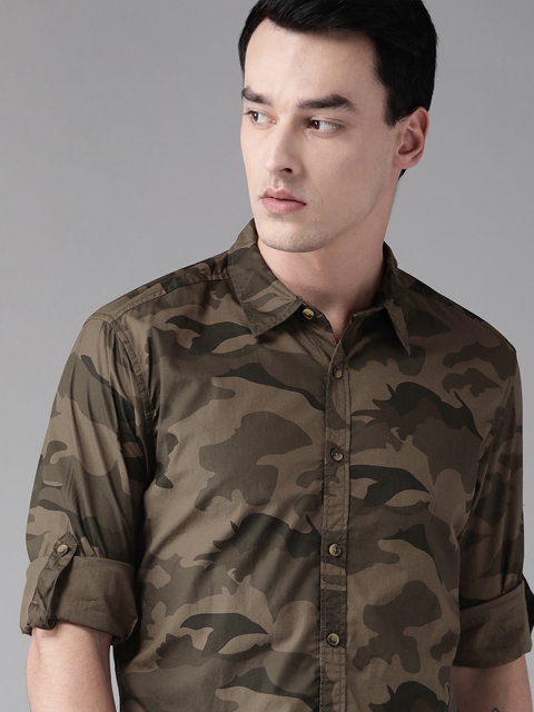 

Roadster Men Olive Green & Brown Regular Fit Camouflage Print Casual Shirt