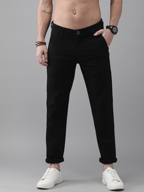 

Roadster Men Black Regular Fit Solid Chinos