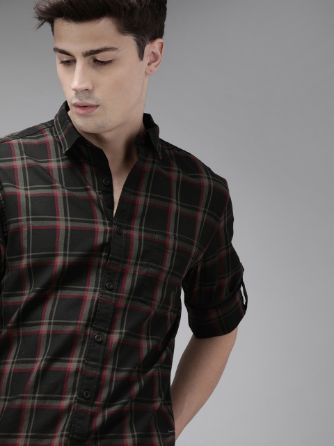 Men Black & Olive Green Regular Fit Checked Sustainable Casual Shirt