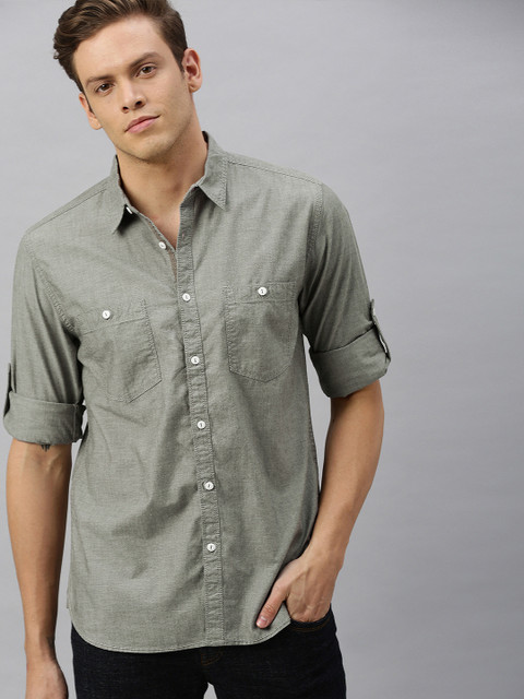 

The Roadster Lifestyle Co Men Olive Green Regular Fit Solid Casual Shirt