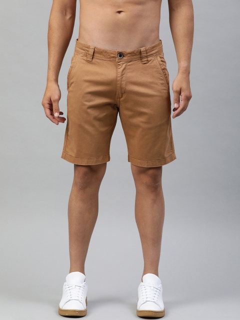 

Roadster Men Brown Solid Regular Fit Regular Shorts