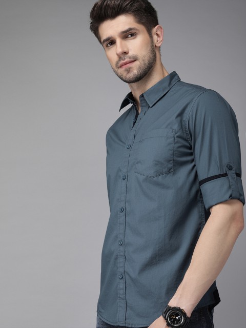 

Roadster Men Blue Regular Fit Solid Casual Shirt