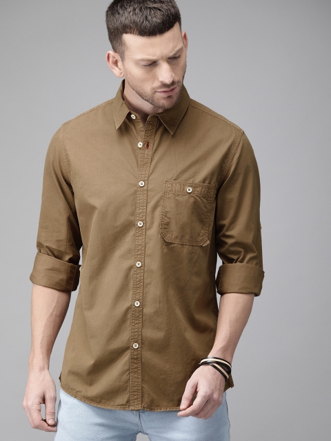 

Roadster Men Brown Regular Fit Solid Casual Shirt