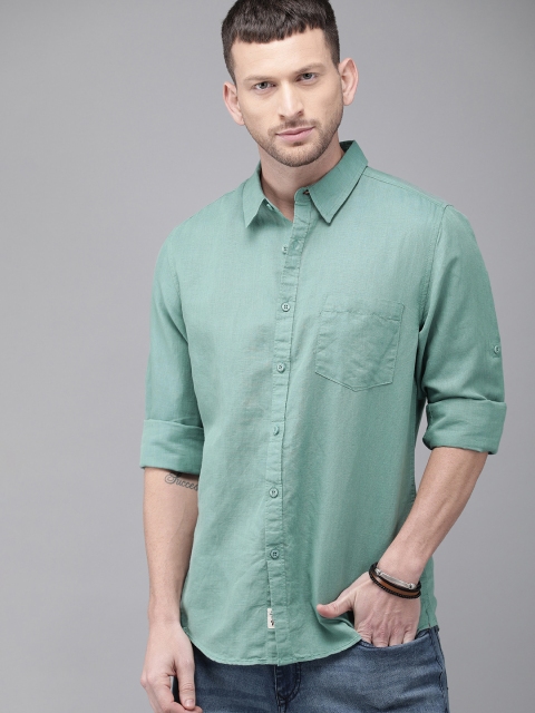 

The Roadster Lifestyle Co Men Green Regular Fit Solid Arctic Linen Cotton Casual Shirt