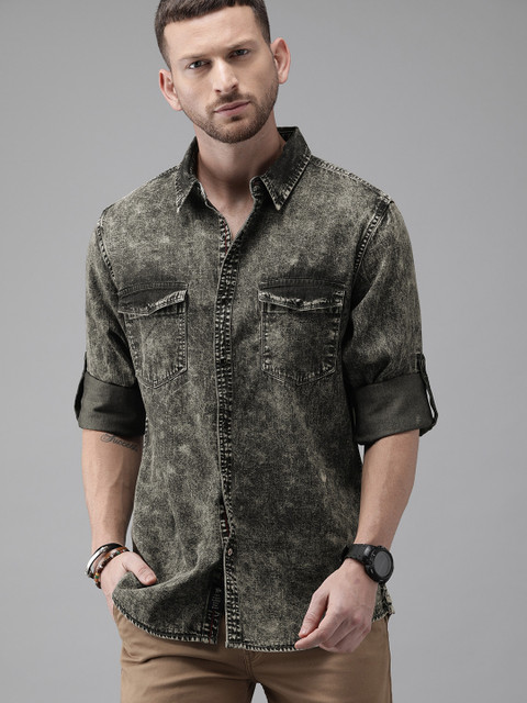 

Roadster Men Grey Regular Fit Faded Denim Casual Shirt