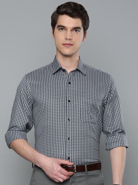 

Louis Philippe Men Ultrapress Navy Blue & White Slim Fit Checked Formal Shirt