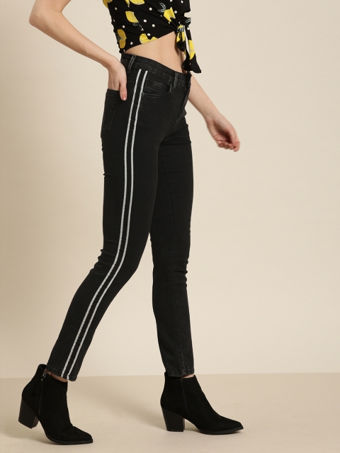 

Moda Rapido Women Black Skinny Fit High-Rise Clean Look Stretchable Jeans with Side Stripe