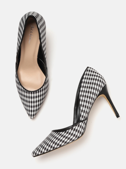 

Mast & Harbour Women Black & White Checked Pumps