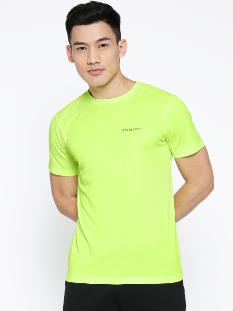 

OFF LIMITS Men Fluorescent Green Solid Round Neck T-shirt