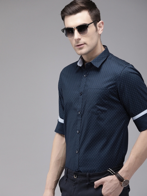 

TrueModa Men Navy Blue Slim Fit Printed Smart Casual Shirt