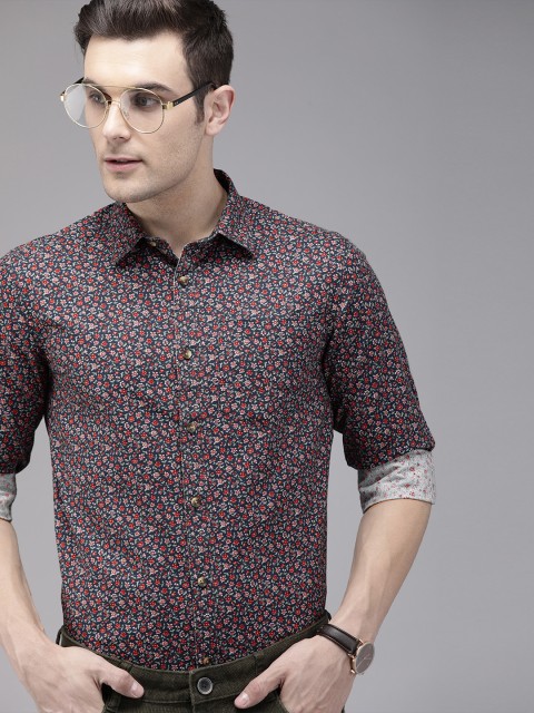 

TrueModa Men Navy Blue & Red Slim Fit Printed Smart Casual Shirt