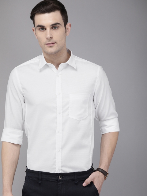 

TrueModa Men White Slim Fit Self-Design Smart Casual Shirt