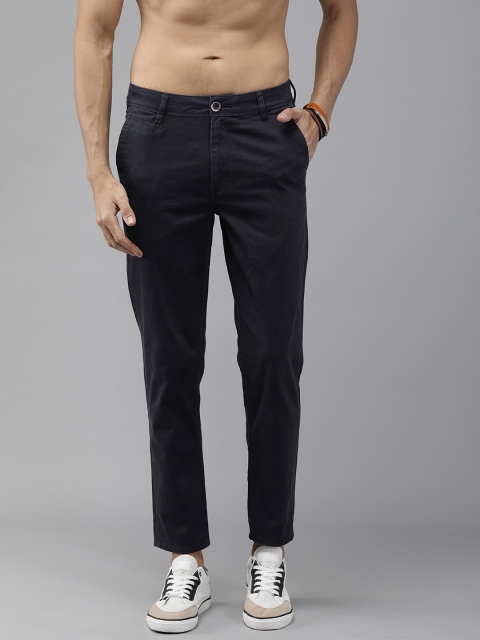 

The Roadster Lifestyle Co Men Navy Blue Budford Tapered Fit Solid Chinos