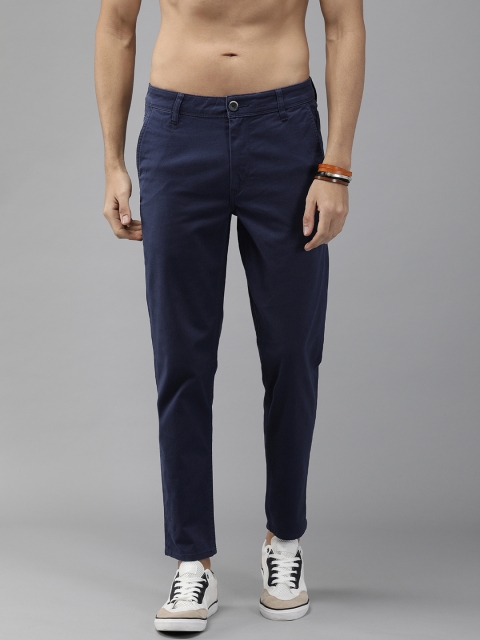 

The Roadster Lifestyle Co Men Blue Budford Tapered Fit Solid Chinos