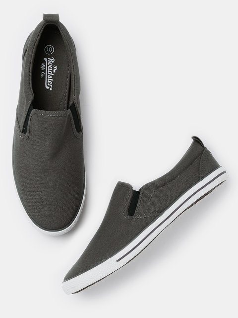 

Roadster Men Charcoal Grey Slip-On Sneakers