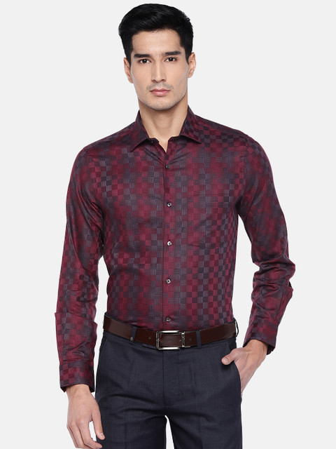 

Turtle Men Red & Charcoal Grey Slim Fit Checked Formal Shirt