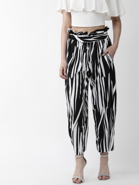 

Cayman Women White & Black Printed Cropped Straight Palazzos
