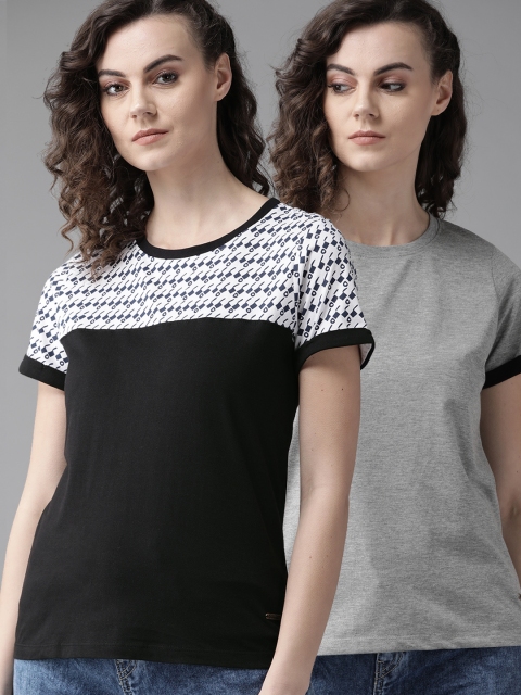 

Roadster Women Pack of 2 Solid T-shirts, Black