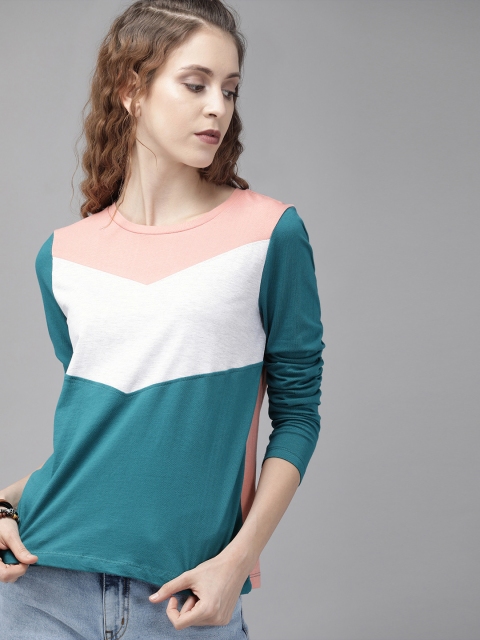 

Roadster Women Teal Green & White Colourblocked Round Neck T-shirt