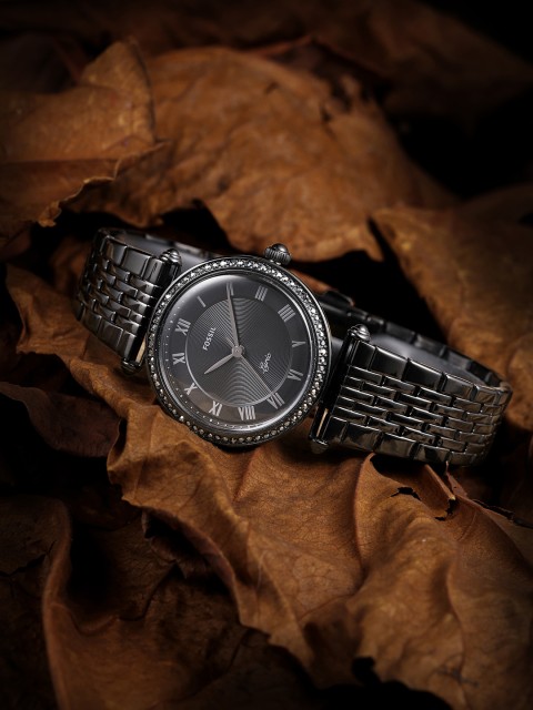 

Fossil LYRIC Women Black Analogue Watch ES4713
