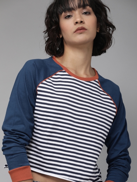 

Roadster Women Navy Blue & White Yarn Dyed Striped Round Neck Cropped T-shirt