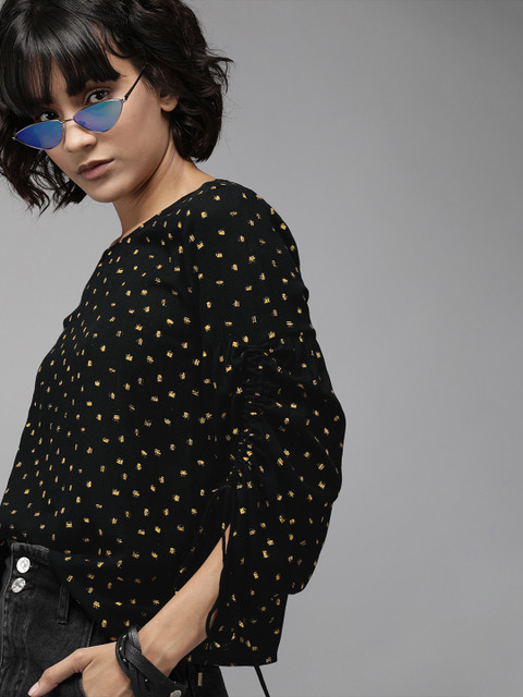 

The Roadster Lifestyle Co Women Black Printed Top
