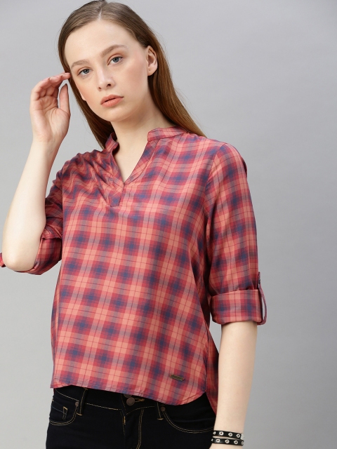 

The Roadster Lifestyle Co Women Peach-Coloured & Blue Checked Plaid High-Low Top