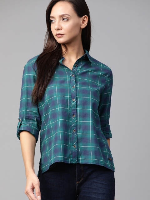 

The Roadster Lifestyle Co Women Green & Navy Blue Regular Fit Checked High-Low Casual Shirt